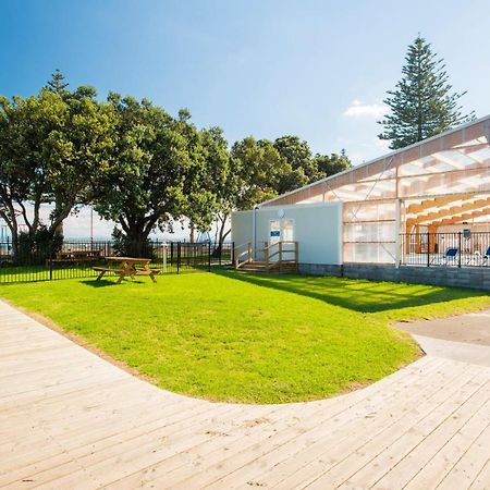 Waikanae Beach Top 10 Holiday Park جيسبورن المظهر الخارجي الصورة