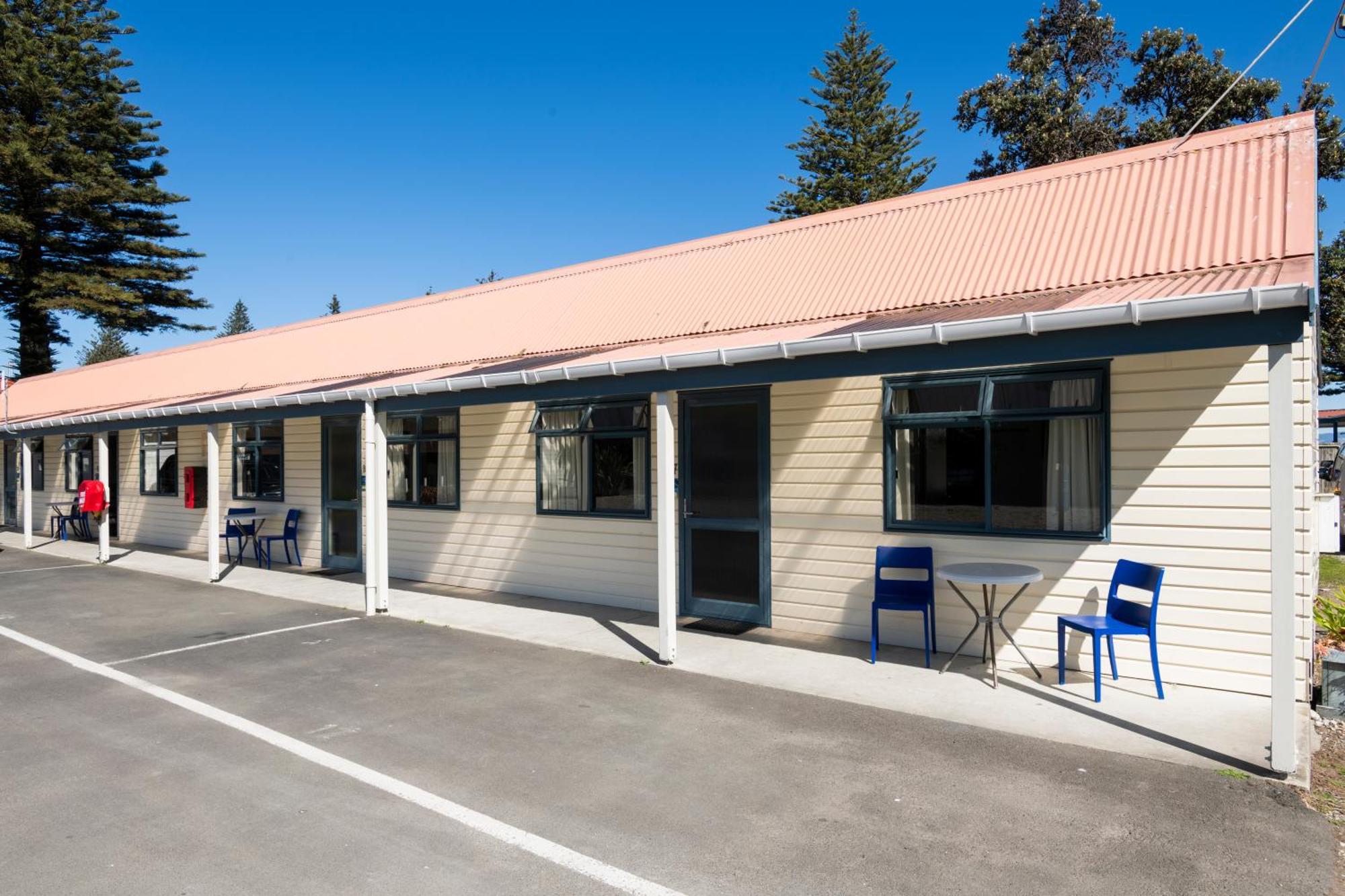 Waikanae Beach Top 10 Holiday Park جيسبورن المظهر الخارجي الصورة